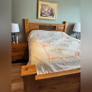 Vintage Chenille Bedspread, Queen/Full Size White Off White Pastel Floral Design